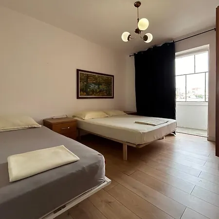 Santa Marta - 24h Self Check-in * 地拉那